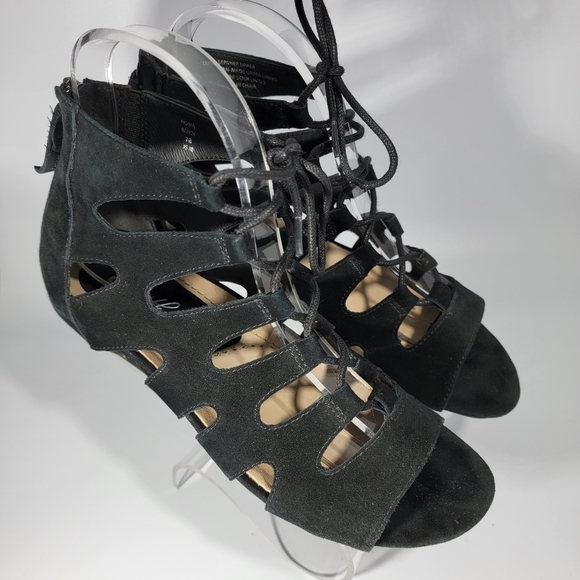 Earthies Shoes - Earthies Roma Gladiator Sandal Size 7 B Black Suede Lace Up Back Zip Open Tie